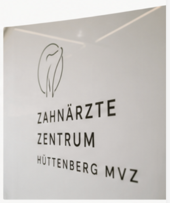 Wandbeschriftung Zahnärztezentrum Hüttenberg MVZ